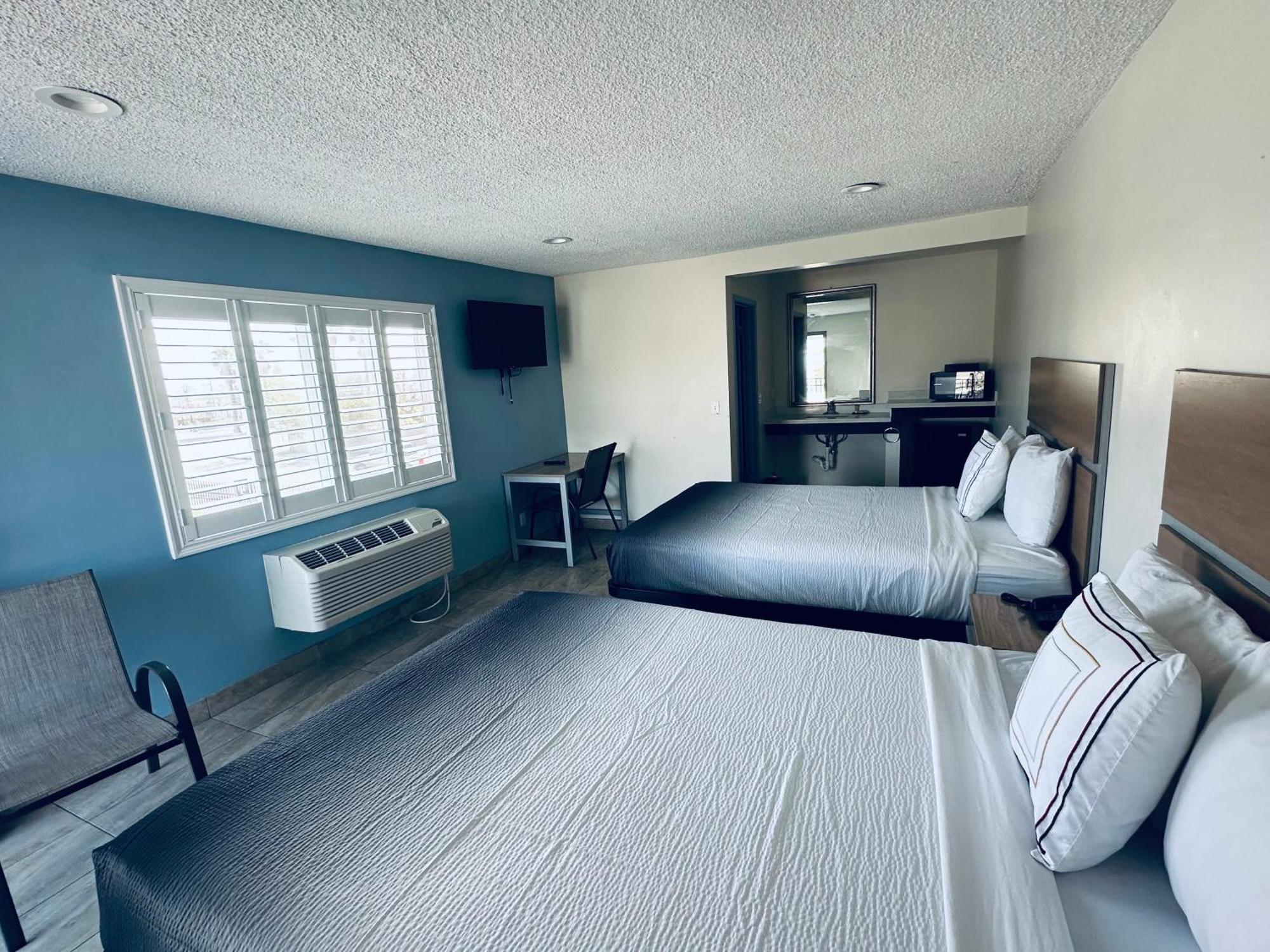 Super 8 By Wyndham Bakersfield Ca Villa Ngoại thất bức ảnh